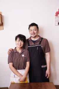 スタッフ募集！|安城市のおすすめカフェ|朝から夜までモーニングもランチも出来る店